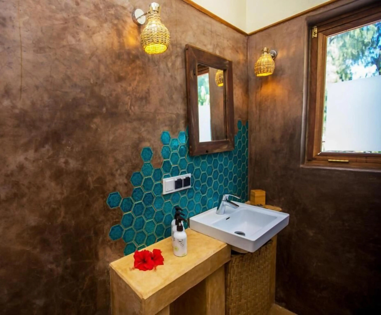 Clove Island Villas & SPA