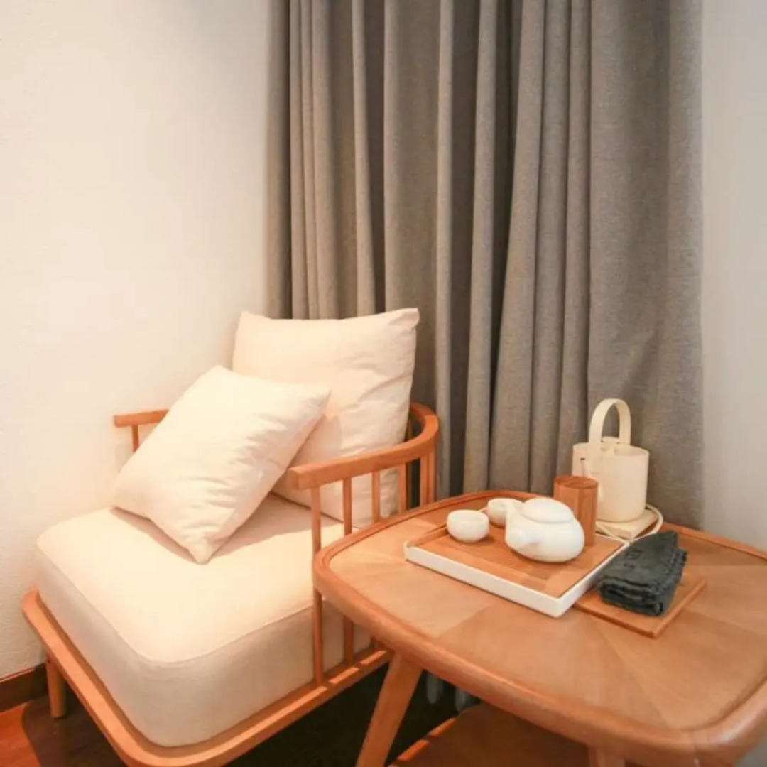 Yinlu Bedroom Fenghuang Hongqiao Shop