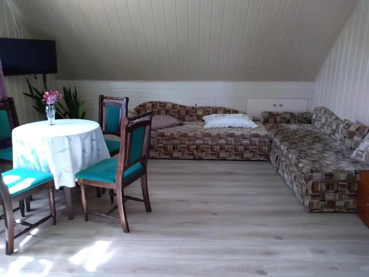 Augutės Zurlienės svečių namai