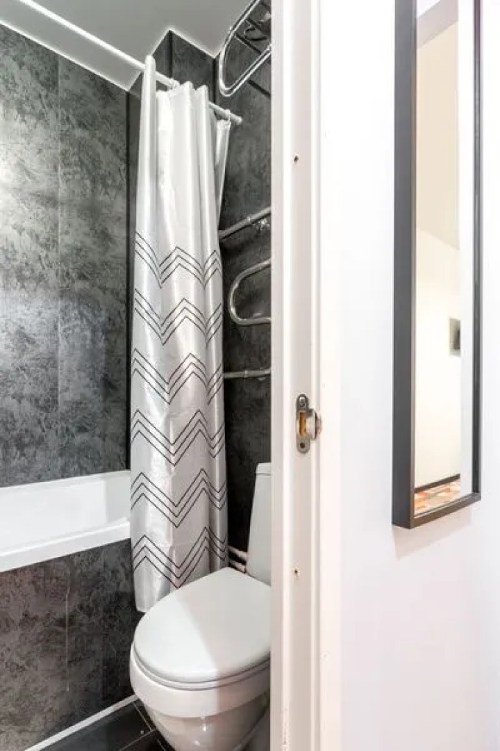 Какаду на б-ре Менделеева, д. 3