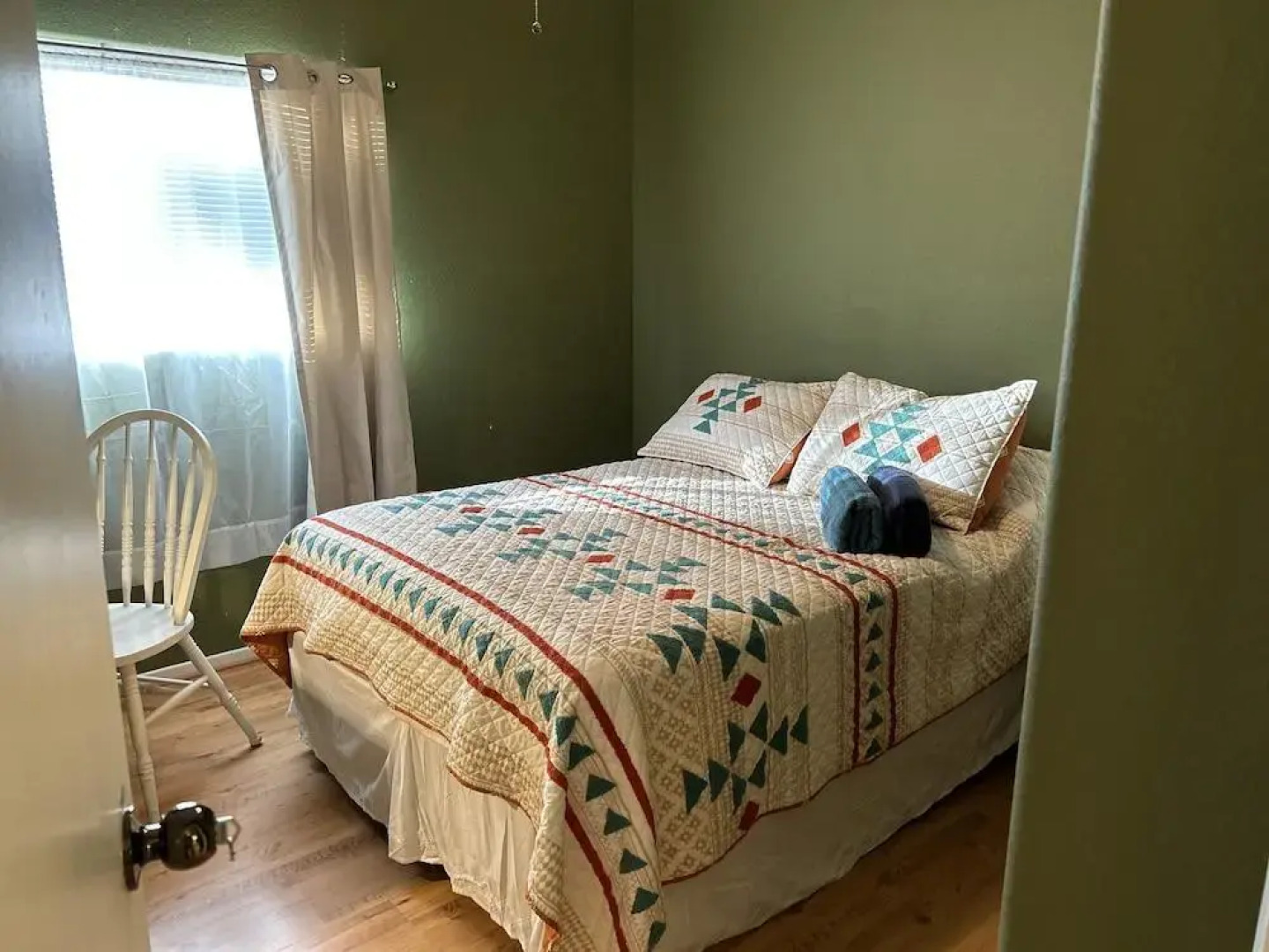 Private bedroom in Peach Blossom Country House