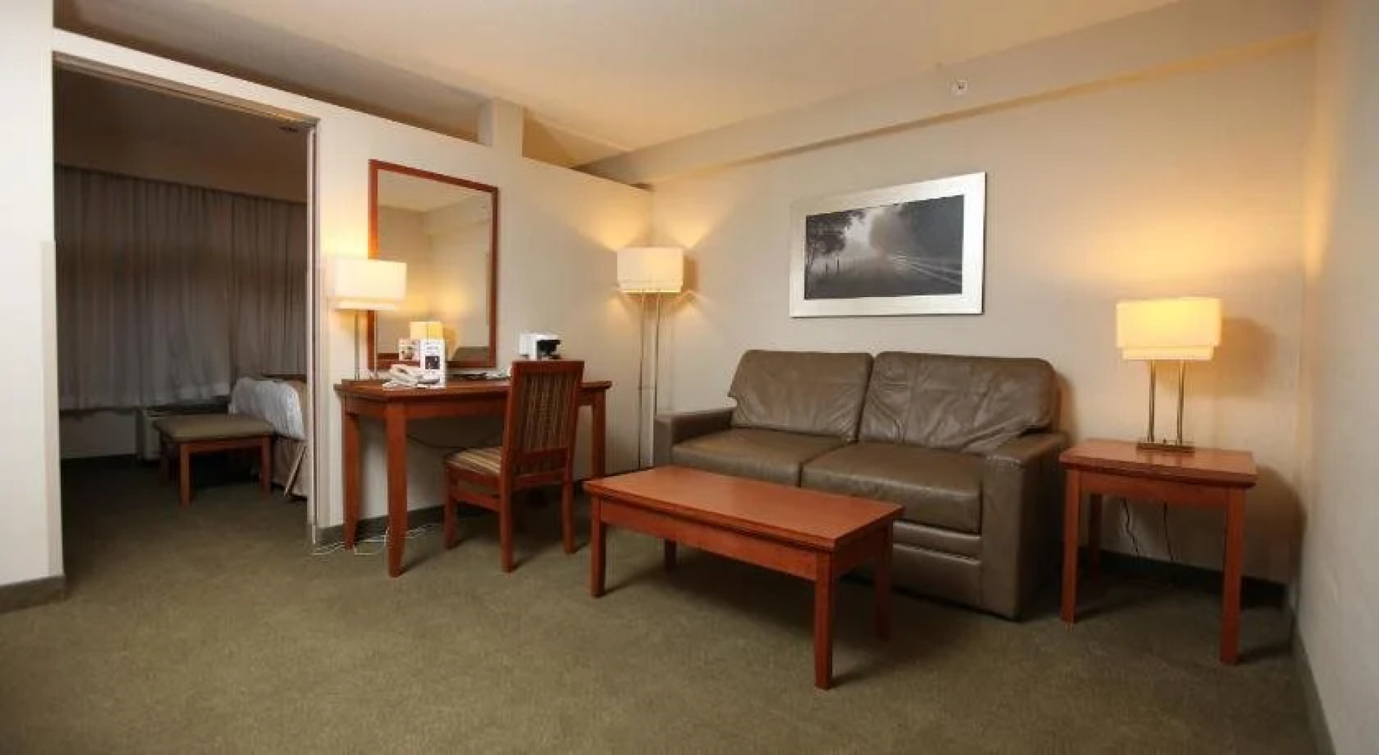 St. Albert Inn & Suites