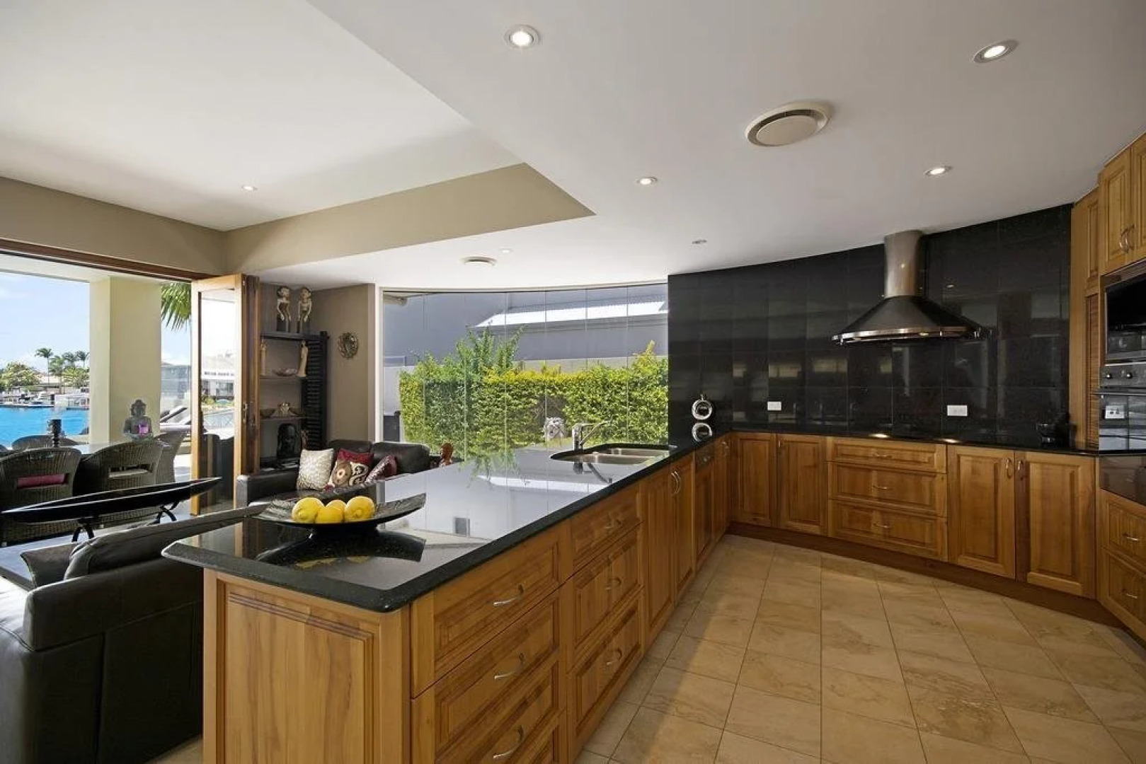 Sanyou International Hotel