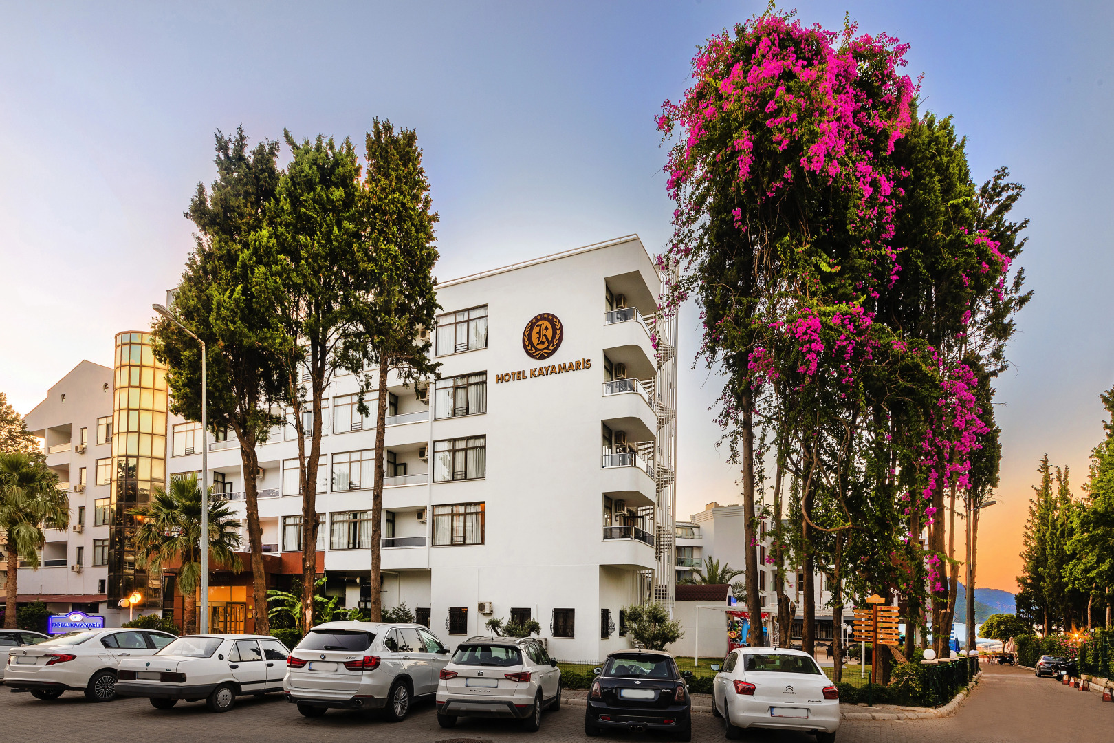 Kayamaris Hotel