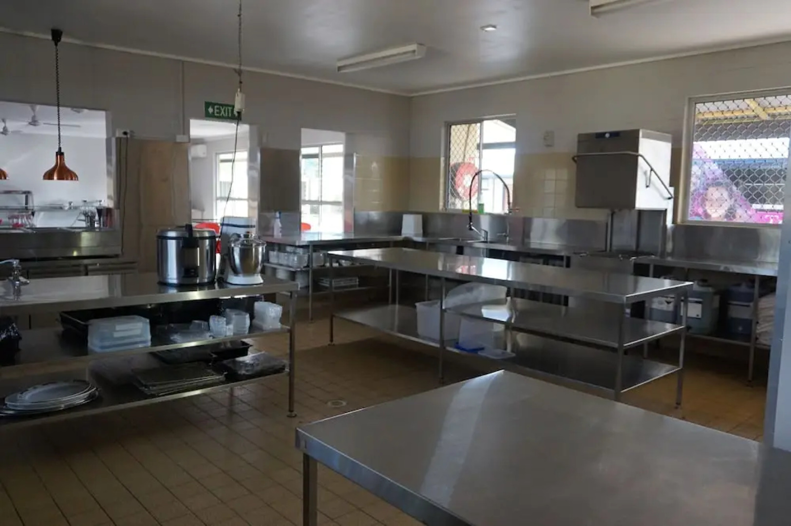 YAL Cairns - A Motel that makes a difference