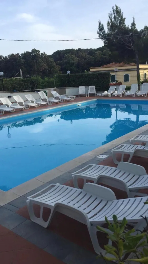 Studio in Castiglioncello, With Wonderful sea View, Shared Pool and Enclosed Garden Near the Beach