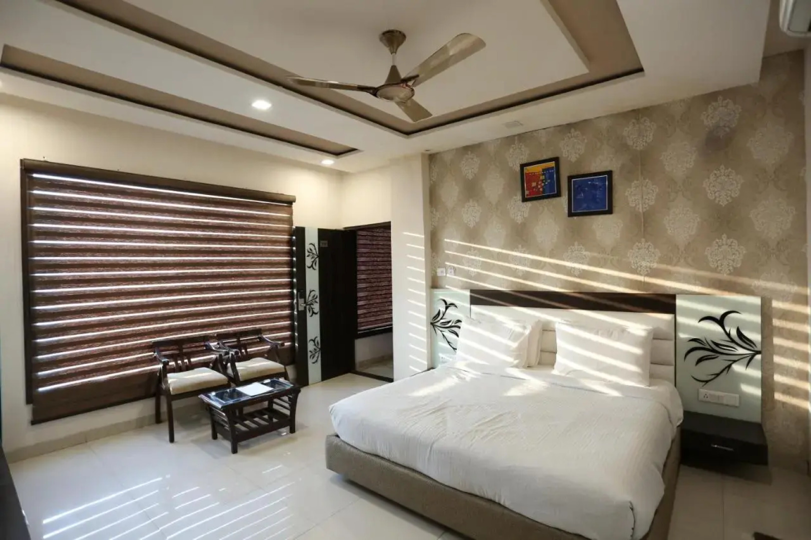 Hotel Ambience Jhansi