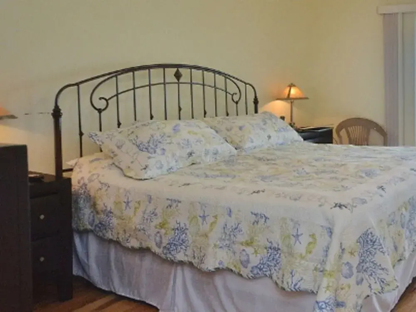 Sea Watch Villa 1790 by RedAwning