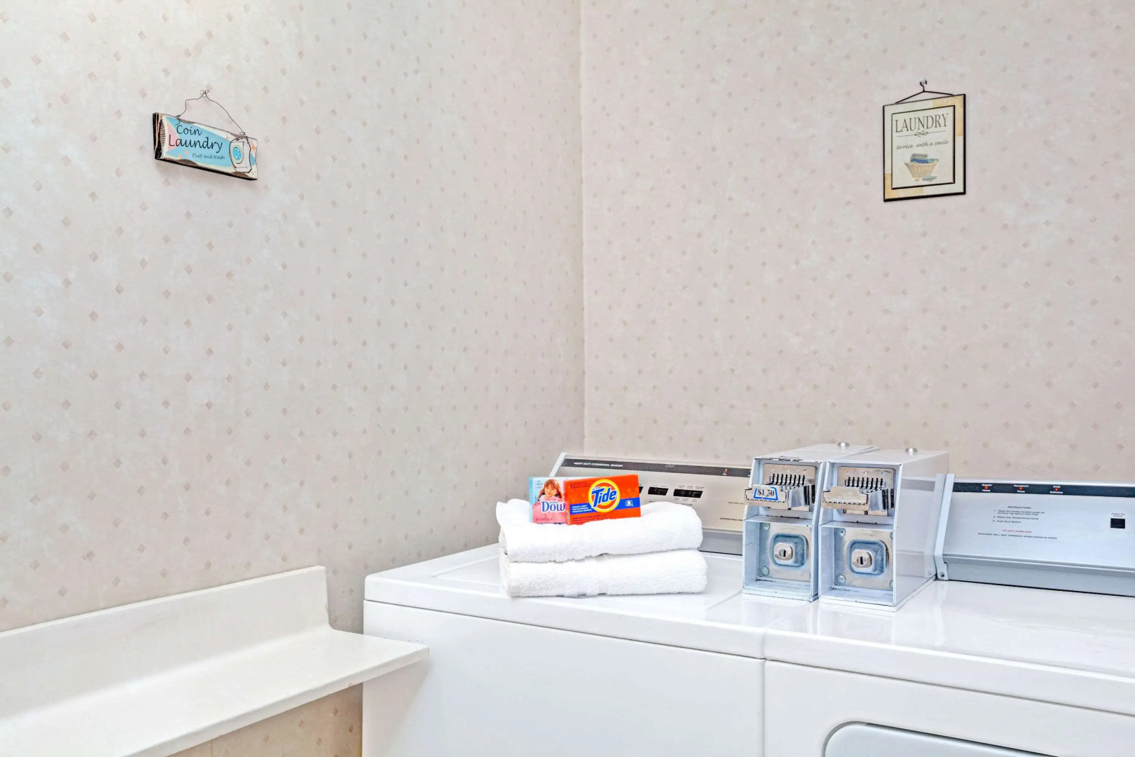 Days Inn by Wyndham Sturbridge