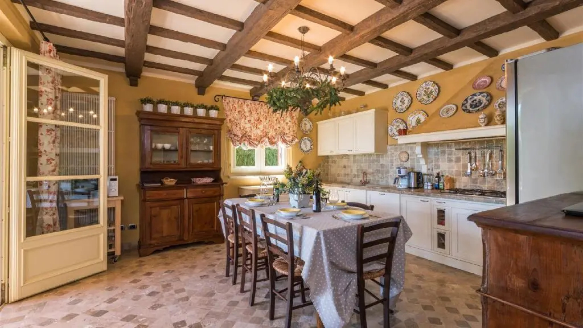 FONTESPINA 6, Emma Villas