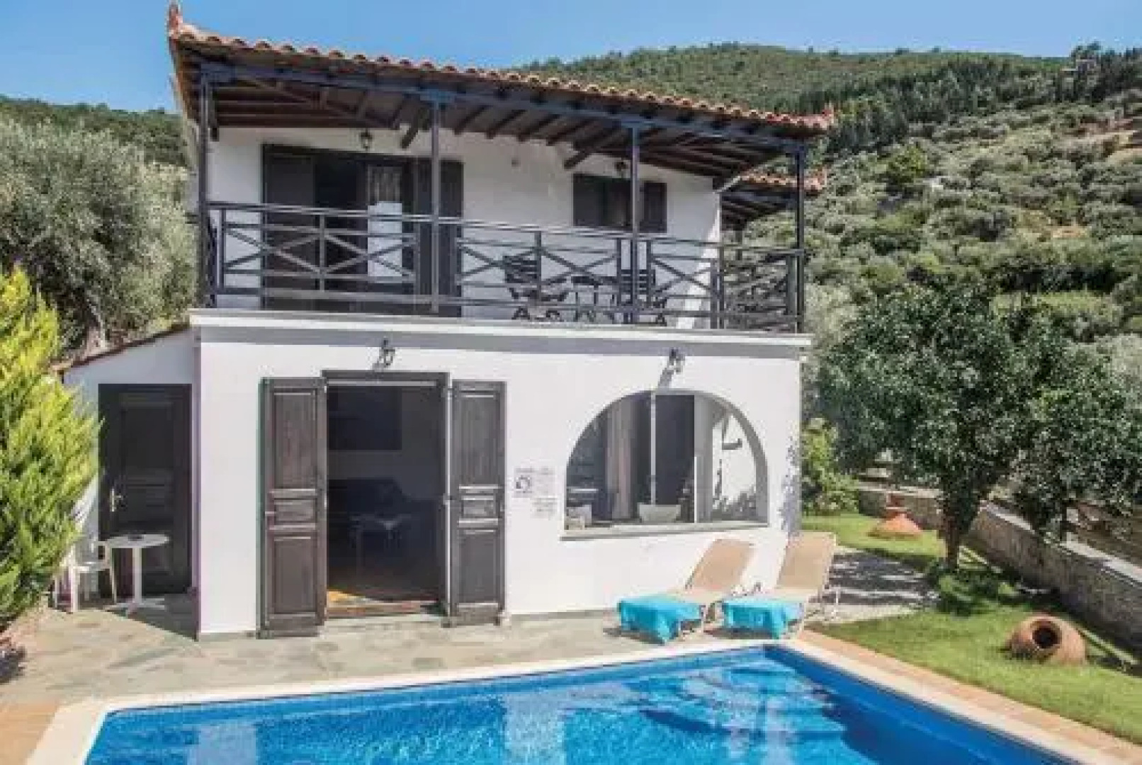 Alexandra Metoxi Skopelos