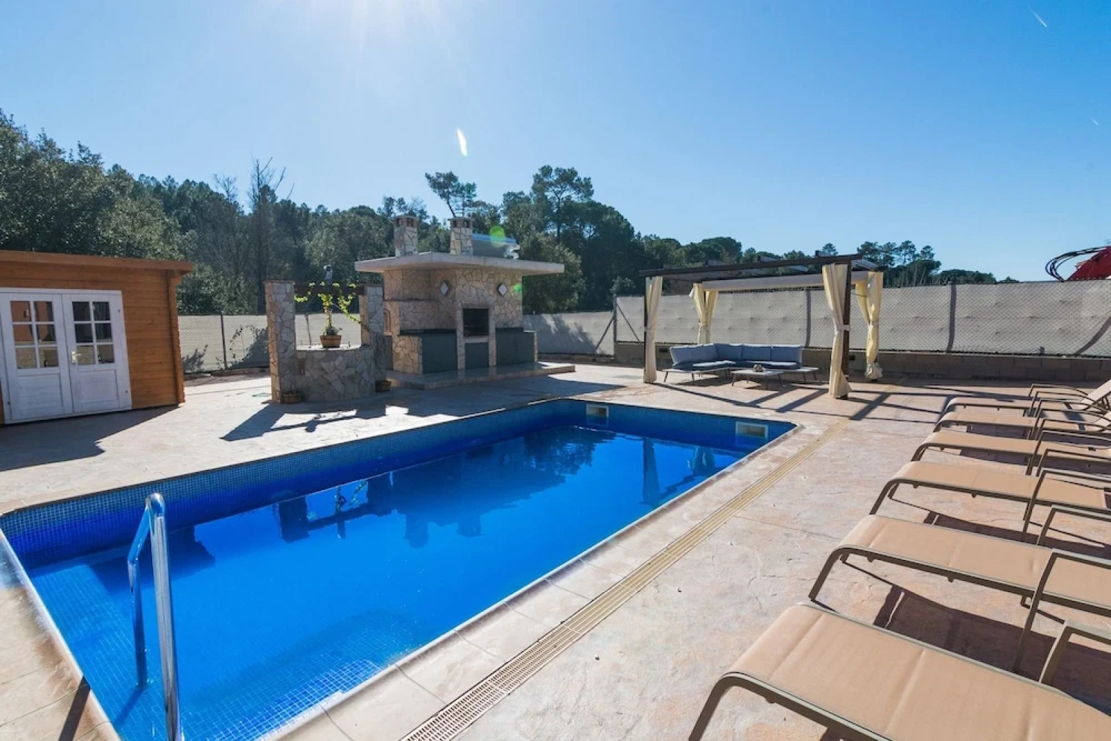 HomeHolidaysRentals Diamond