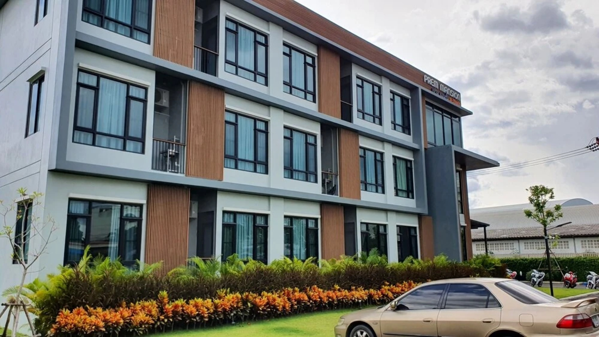 Prem Mansion U Thong