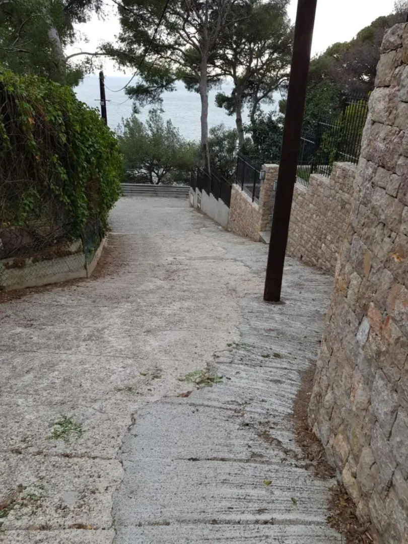 Vue mer.Tranquilité.Cap d'Ail à 10 mn de MONACO