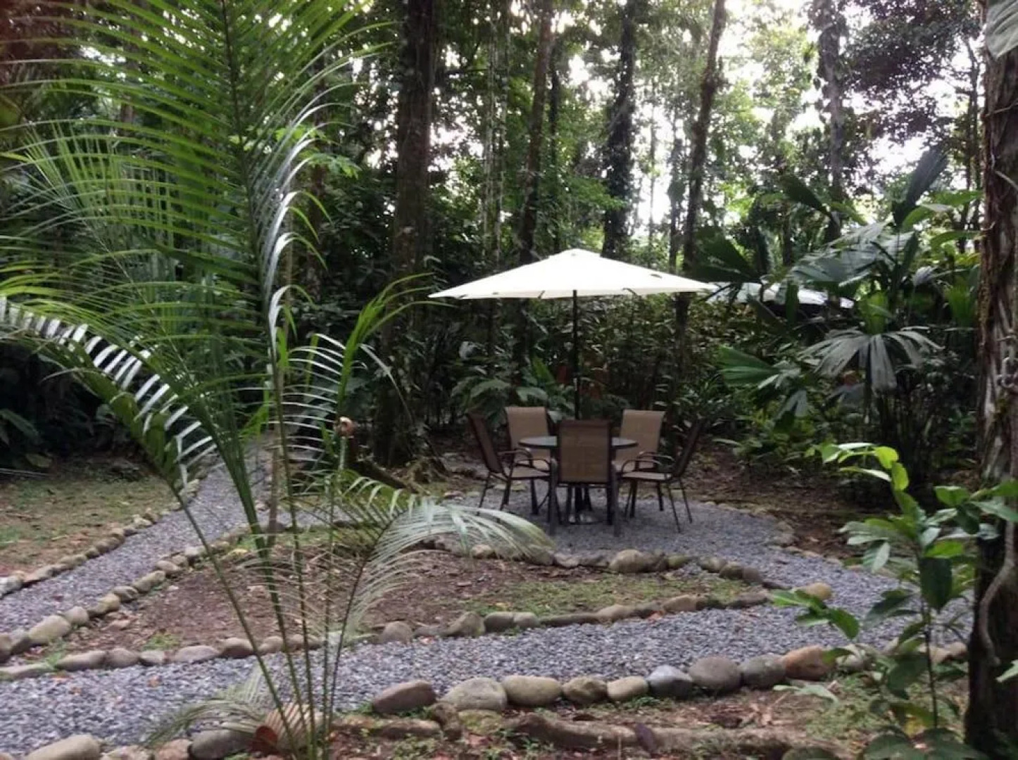 Pachamama Jungle River Lodge