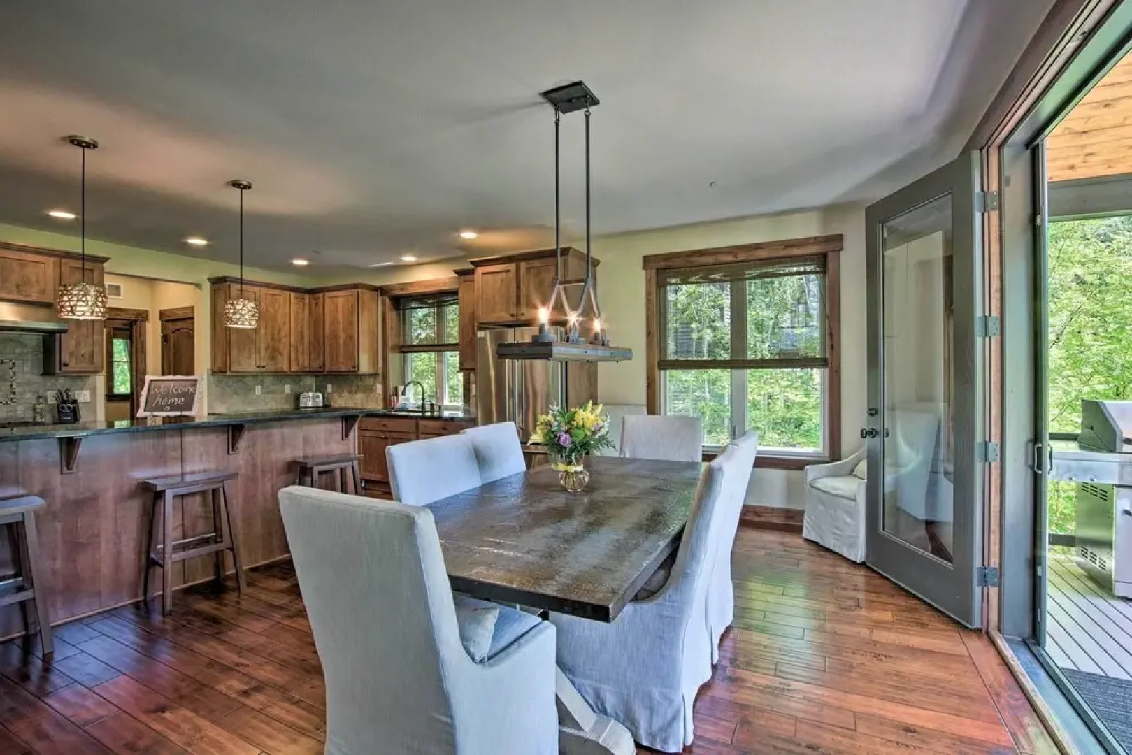 Modern Alpine Home on Prospector Golf Course!