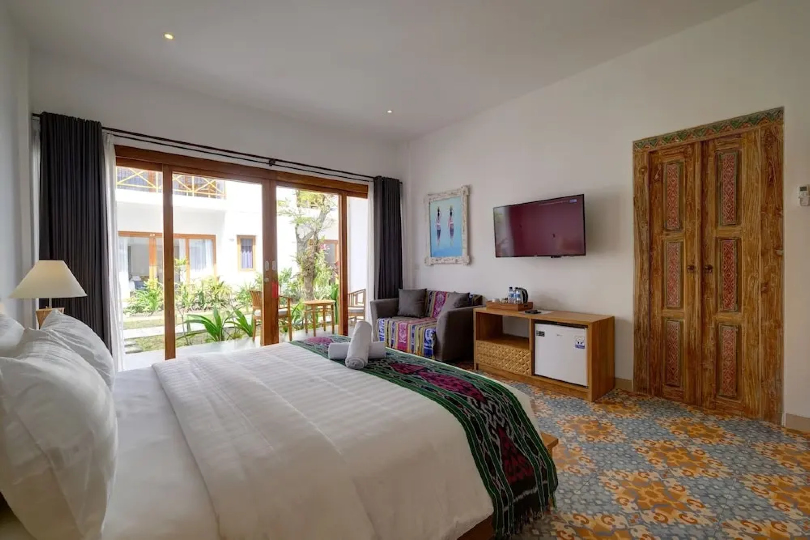 Wide Sands Beach Retreat