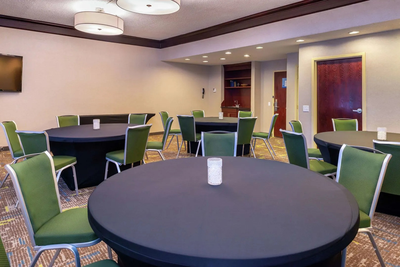 Hampton Inn Greensboro-Airport