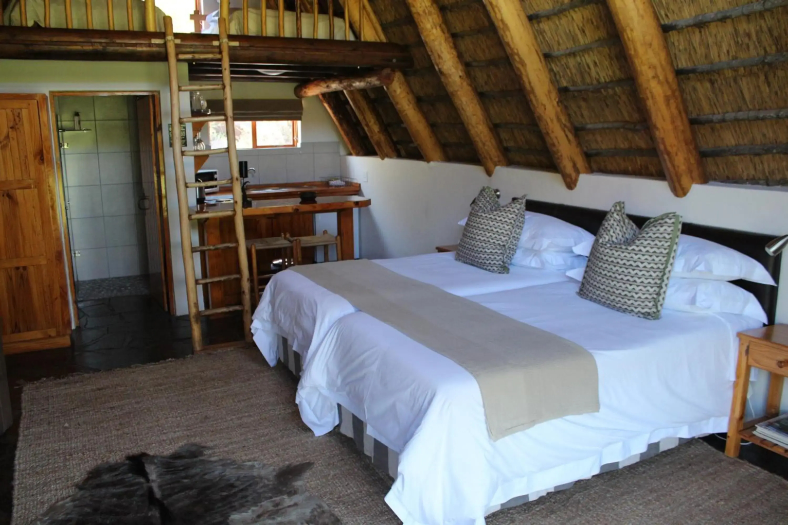 Ko-Ka Tsara Bushcamp
