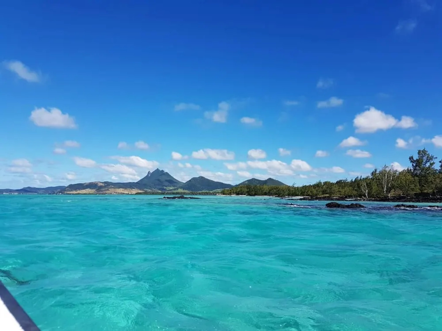 Apartment With 3 Bedrooms in Trou D'eau Douce, With Wonderful sea View