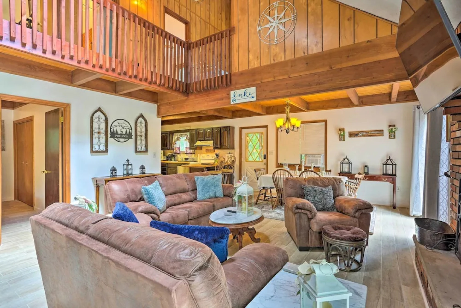 Bushkill House w/ Deck & Community Amenities!