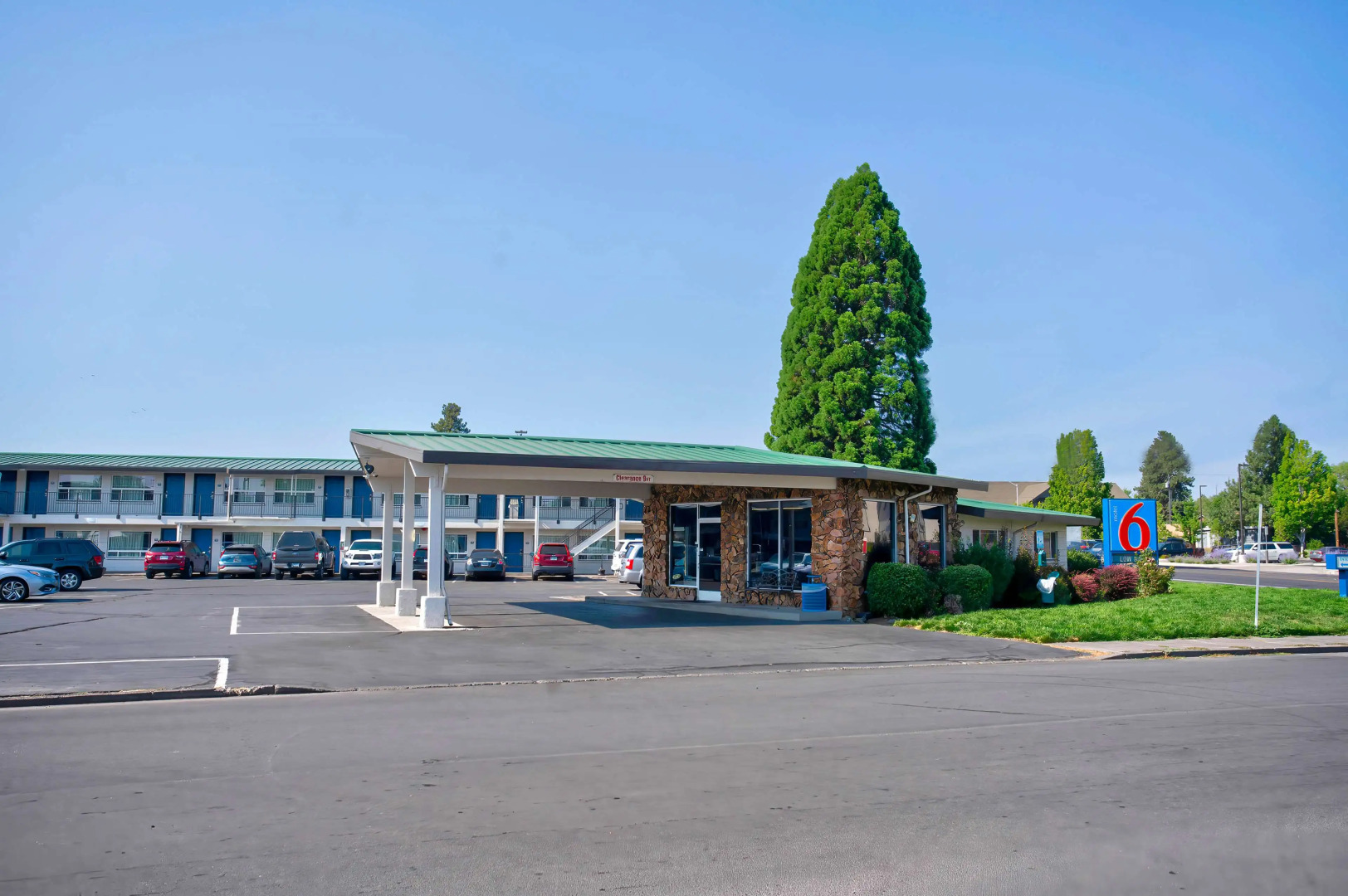 Motel 6 Bend, OR