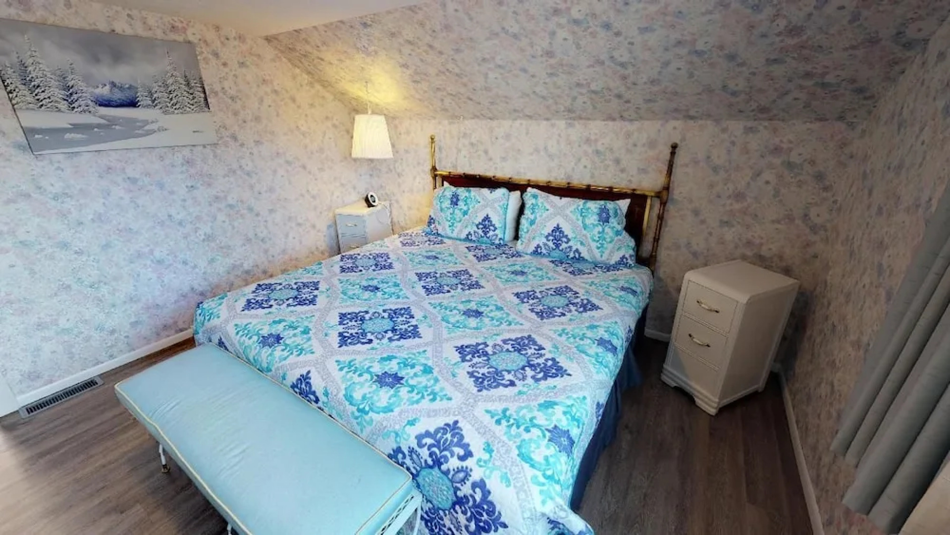 Woodley Beach House 2 Bedrooms 2 Bathrooms Home