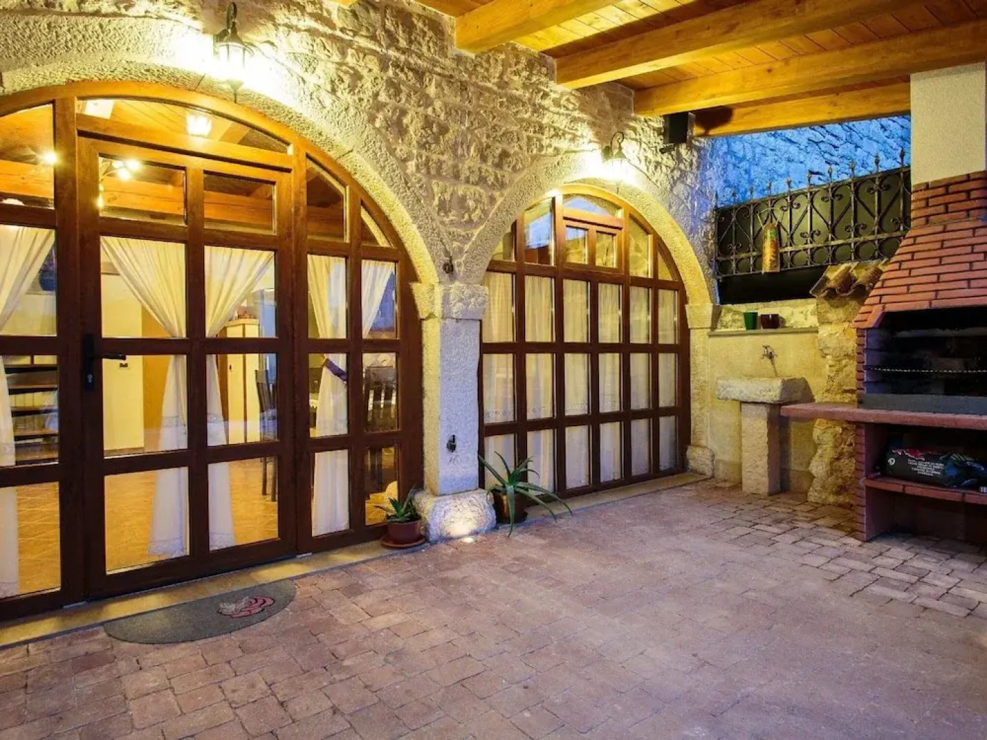 Cozy Holiday Home With Heated Pool, Near Lim Bay and the Beach