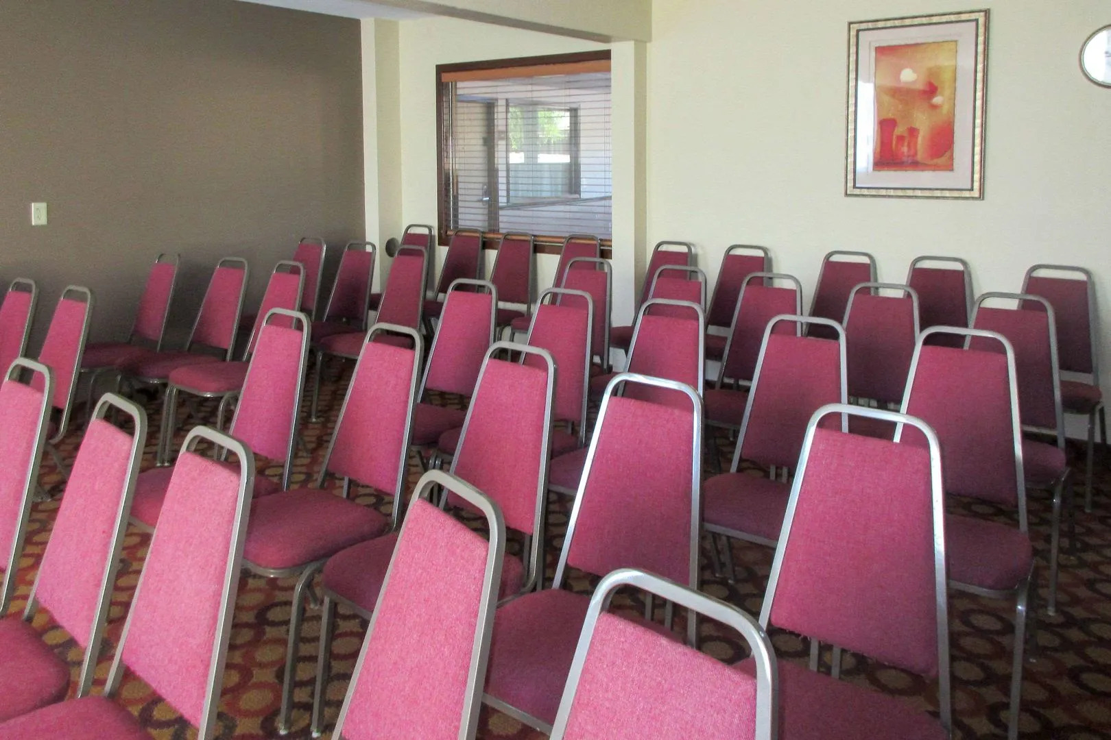 AmericInn by Wyndham Appleton Downtown