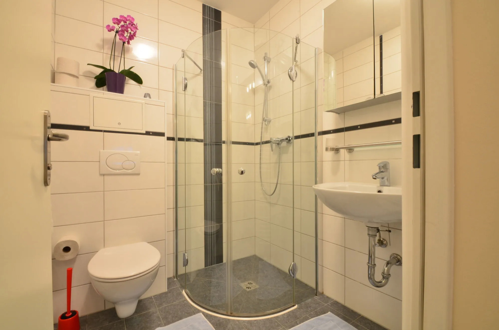 AJO Vienna Beach - Contactless Check-in