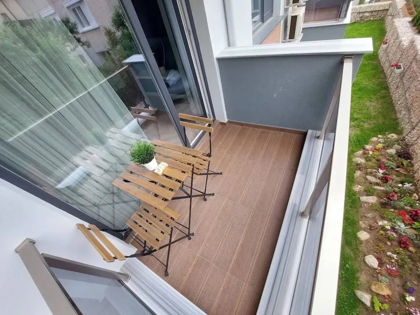 2 Bedroom Apartment and Free Relax Zone