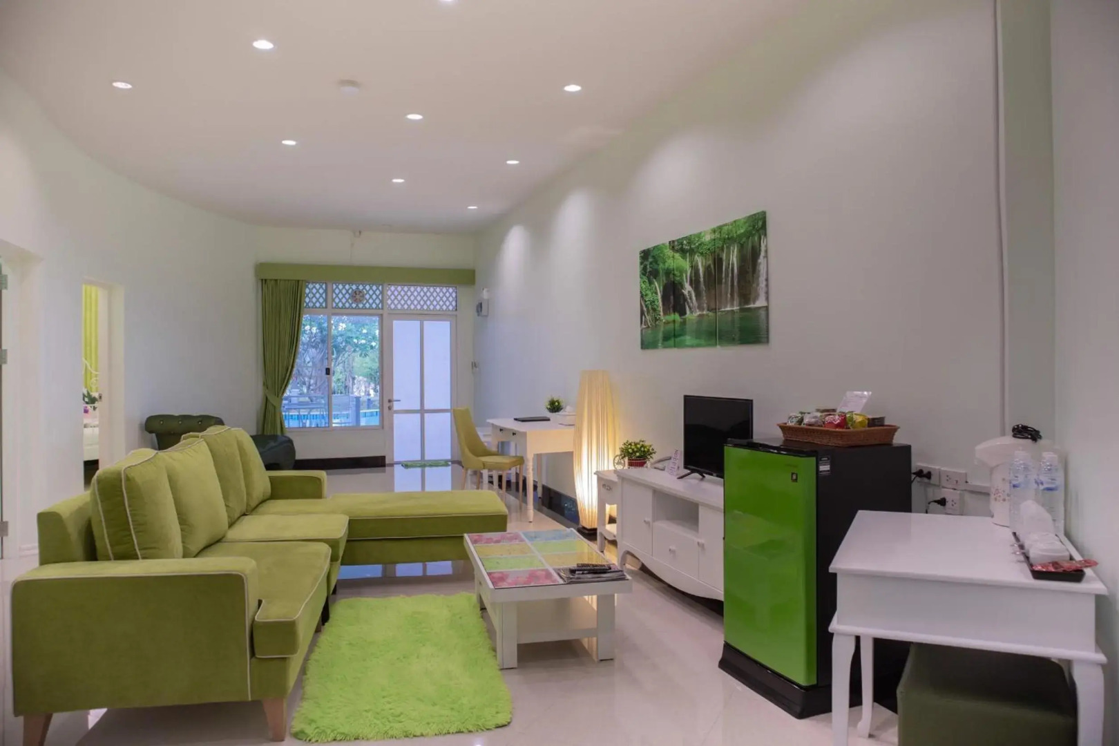 Tubtim Siam River Kwai Resort