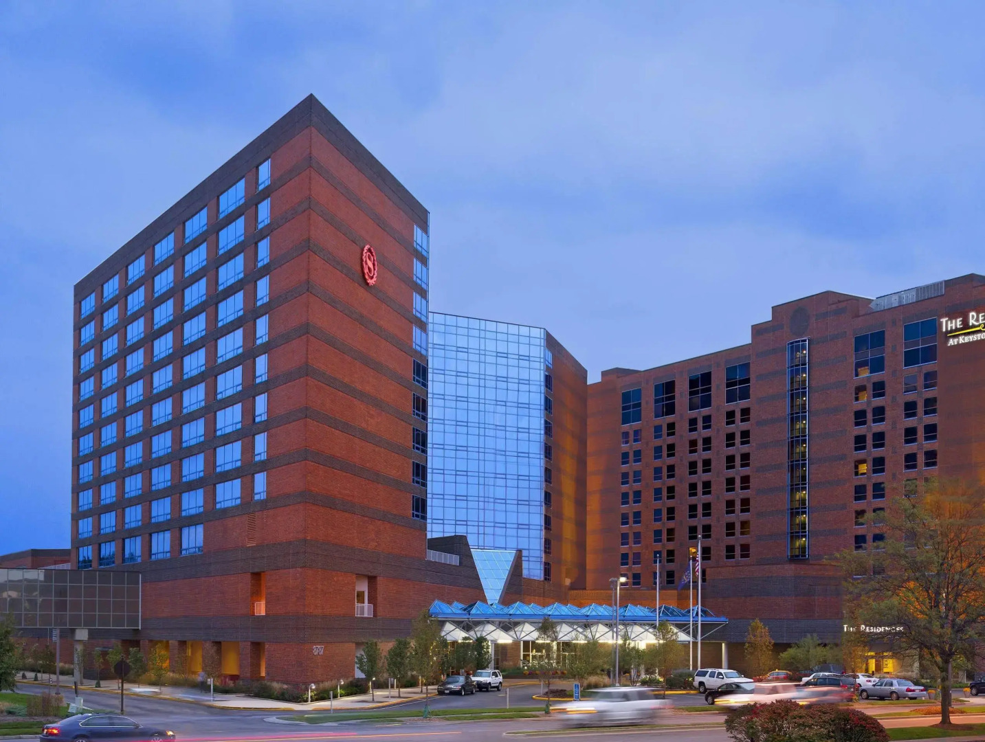 Sheraton Indianapolis Hotel at Keystone Crossing