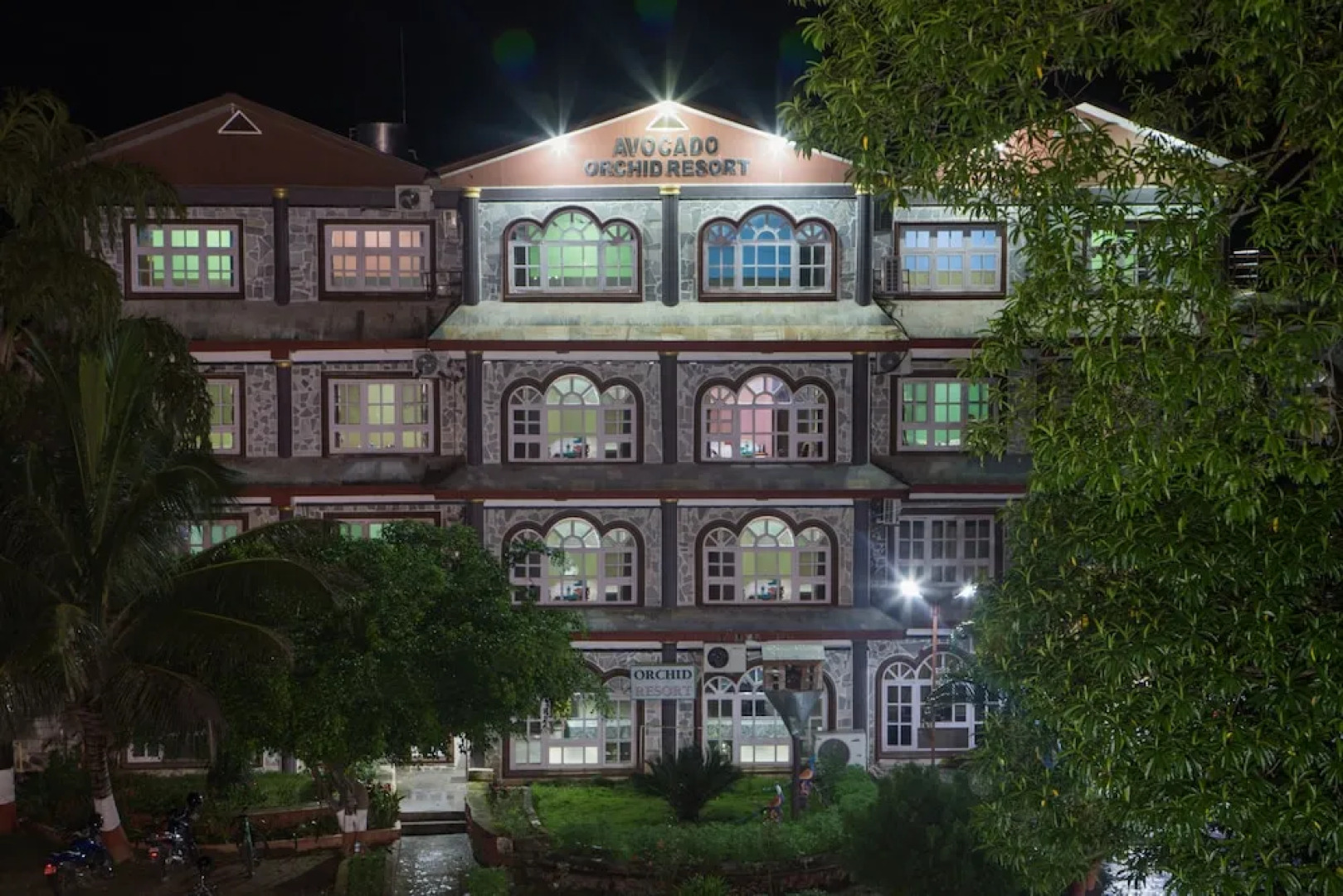 Avocado and Orchid Resort