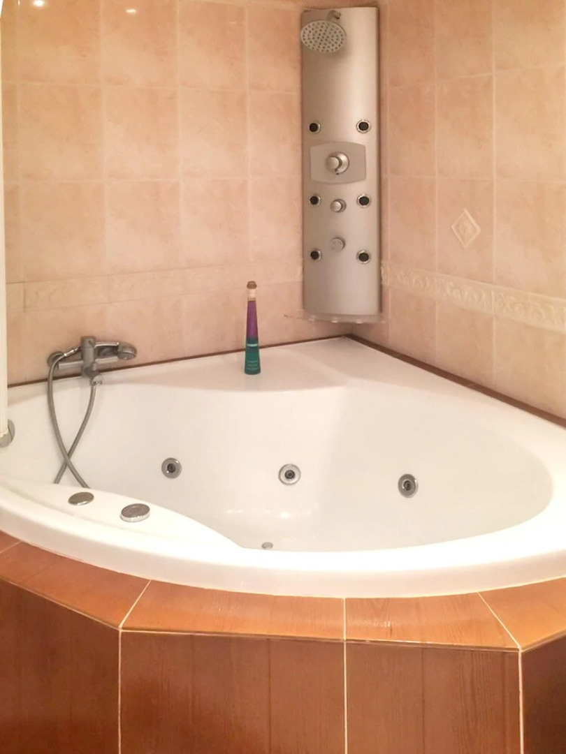 Apartment 8eme Avenue