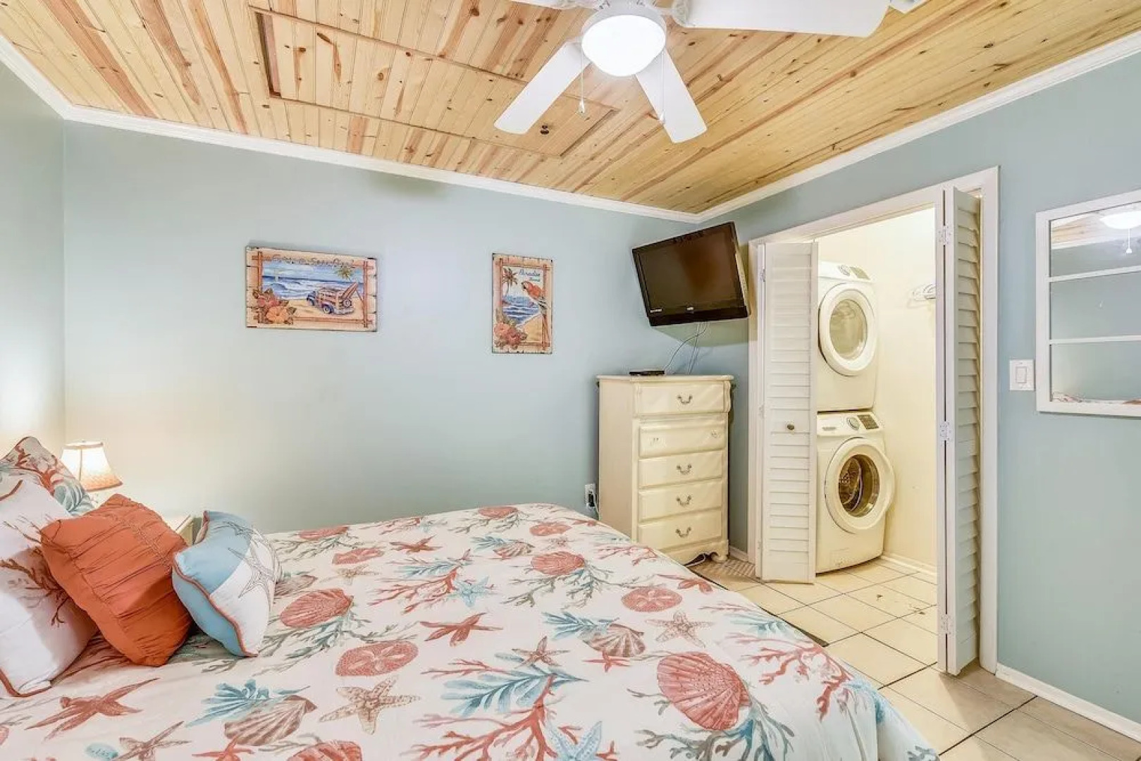 Grand Lagoon Cove by Book That Condo