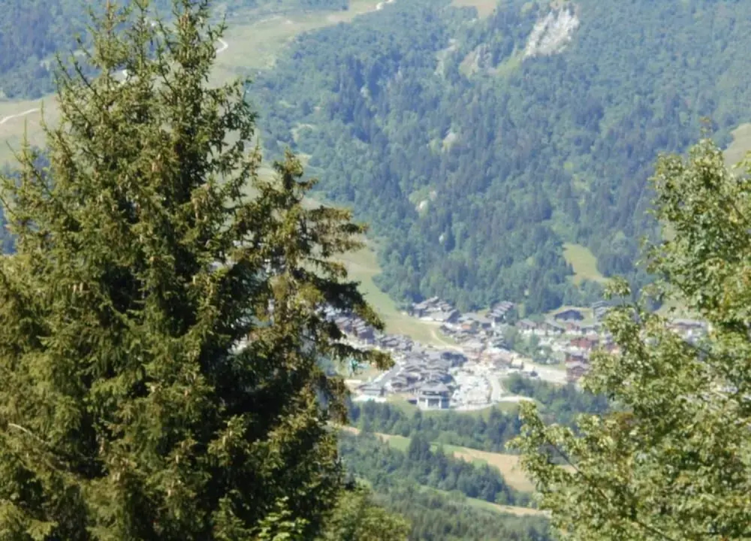 Apartment in Doucy With Mountain Views