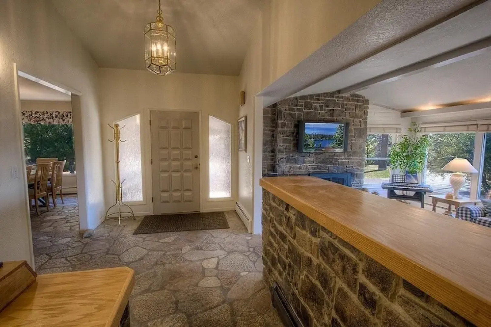 Cheyenne Chalet 4 Bedroom Home by RedAwning