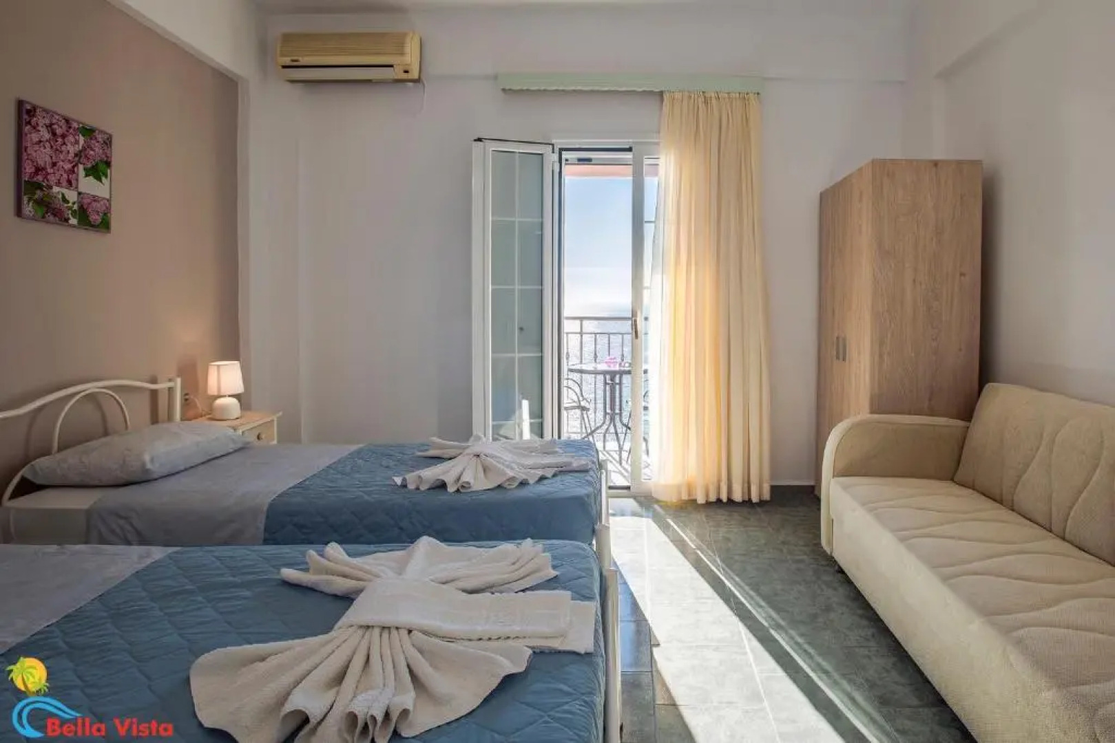 Bella Vista Apartments