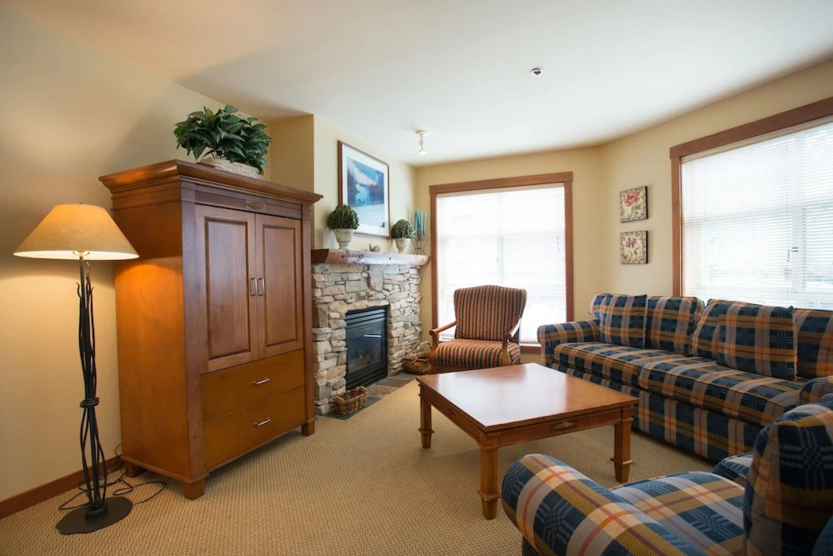 3221 - Three Bedroom Standard Powderhorn Lodge 3 Condo by RedAwning