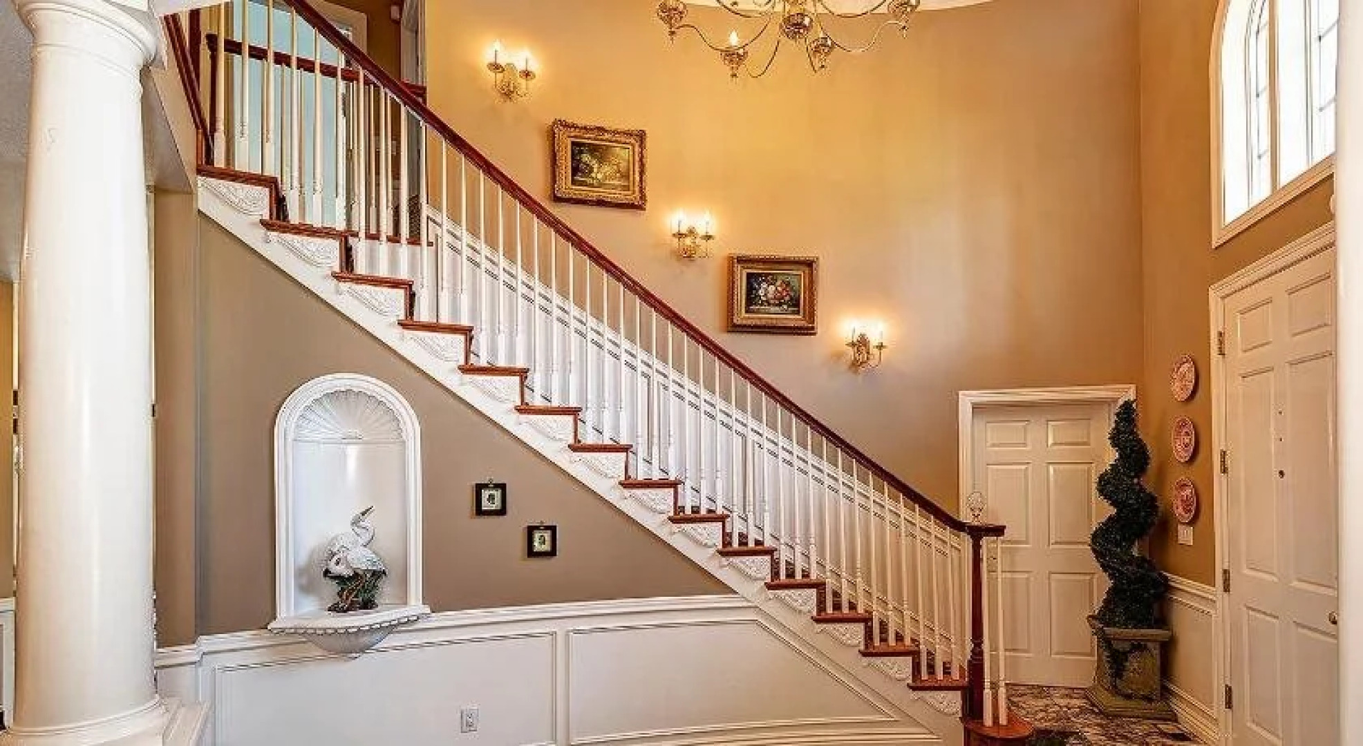 Sea Mist Waterfront Inn