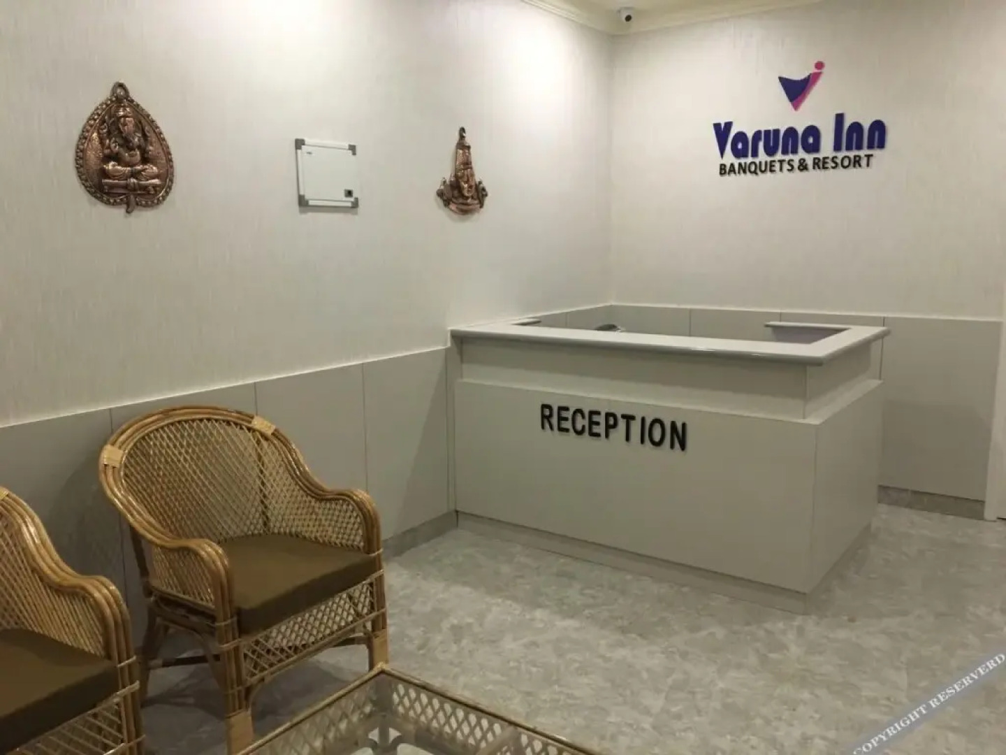 Varuna Inn Banquets & Resort