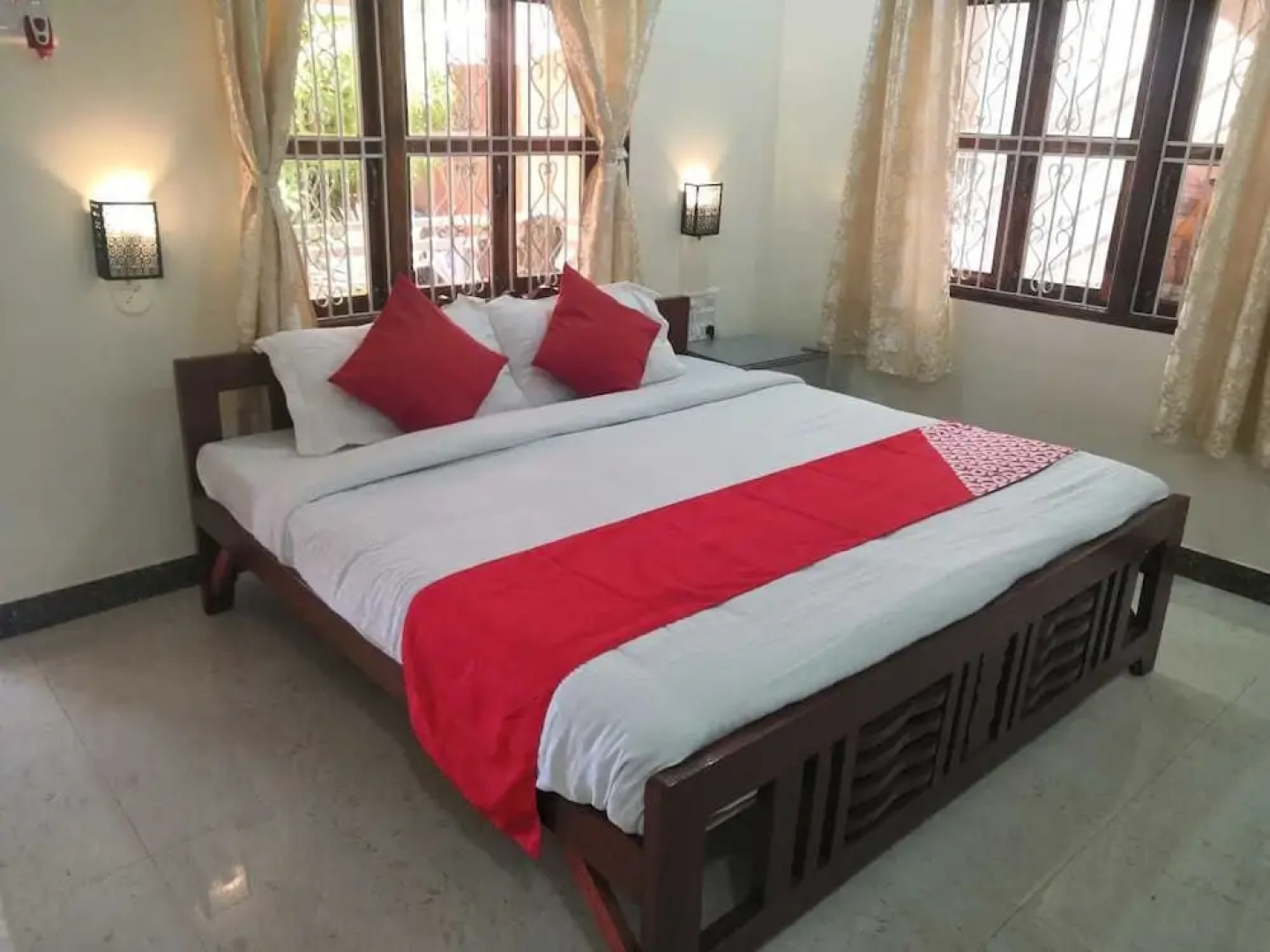 Ekdant Holiday Home Ganpatipule