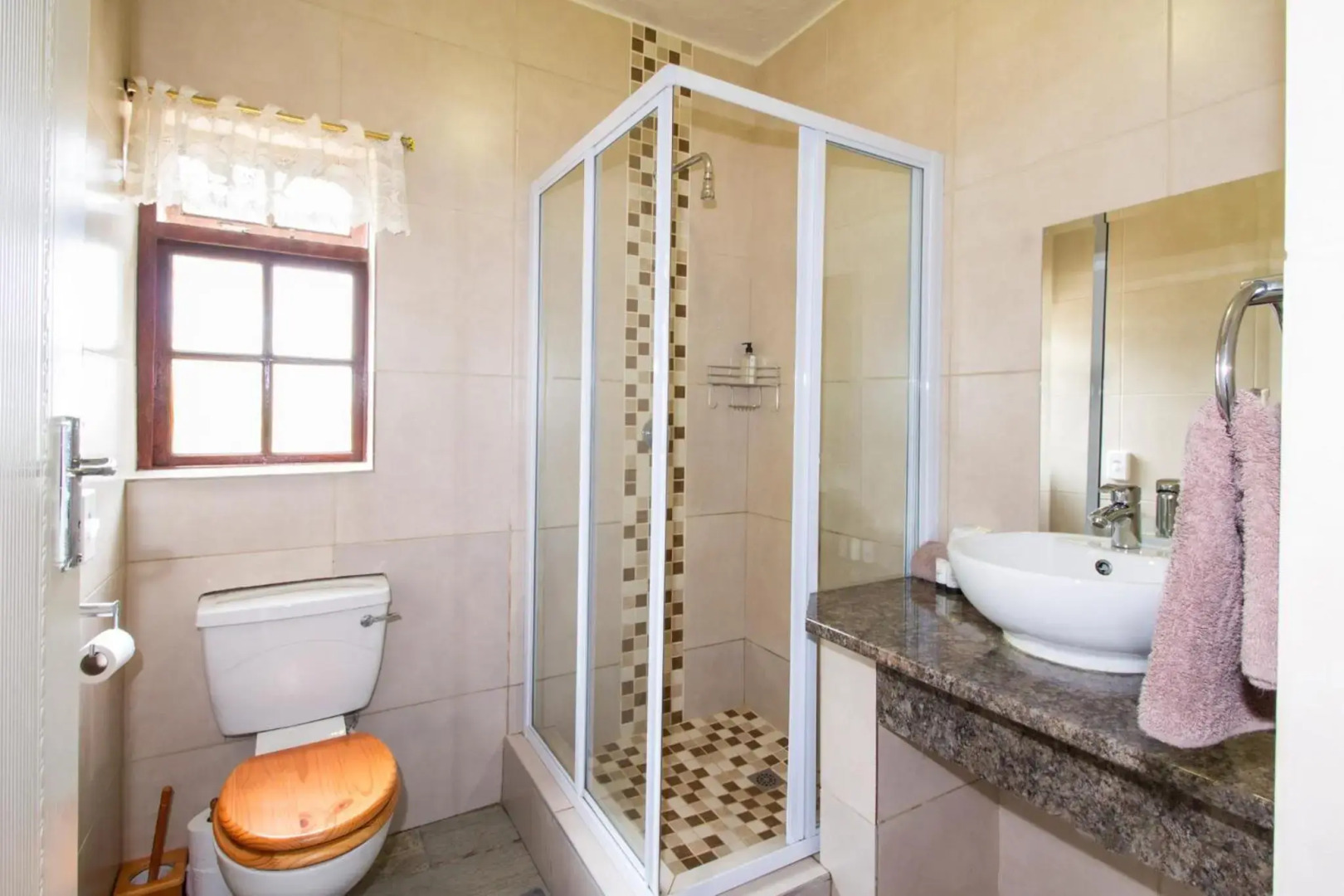 Storms River Guest Lodge