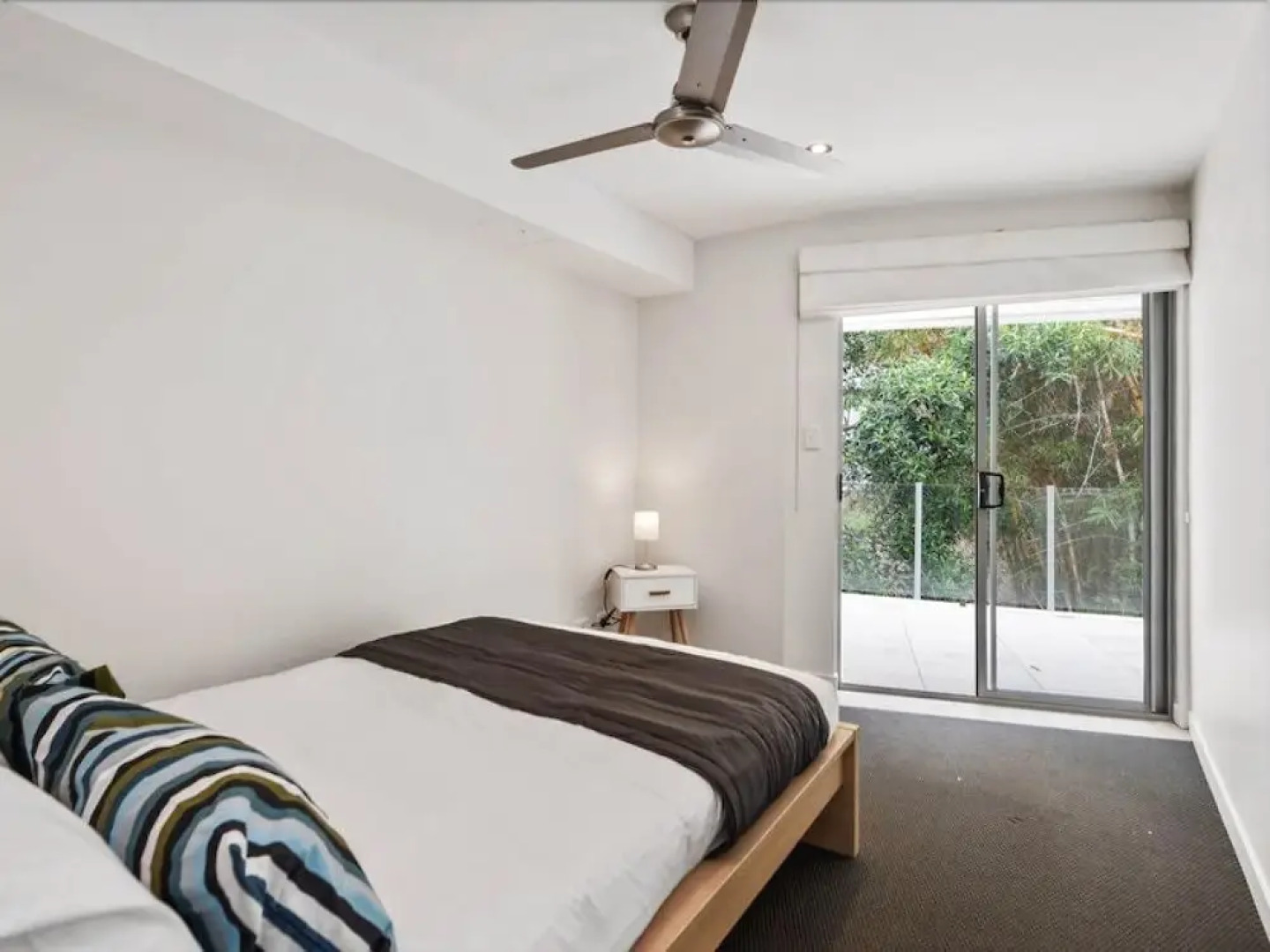 Luxury Townhouse 250m to the Beach