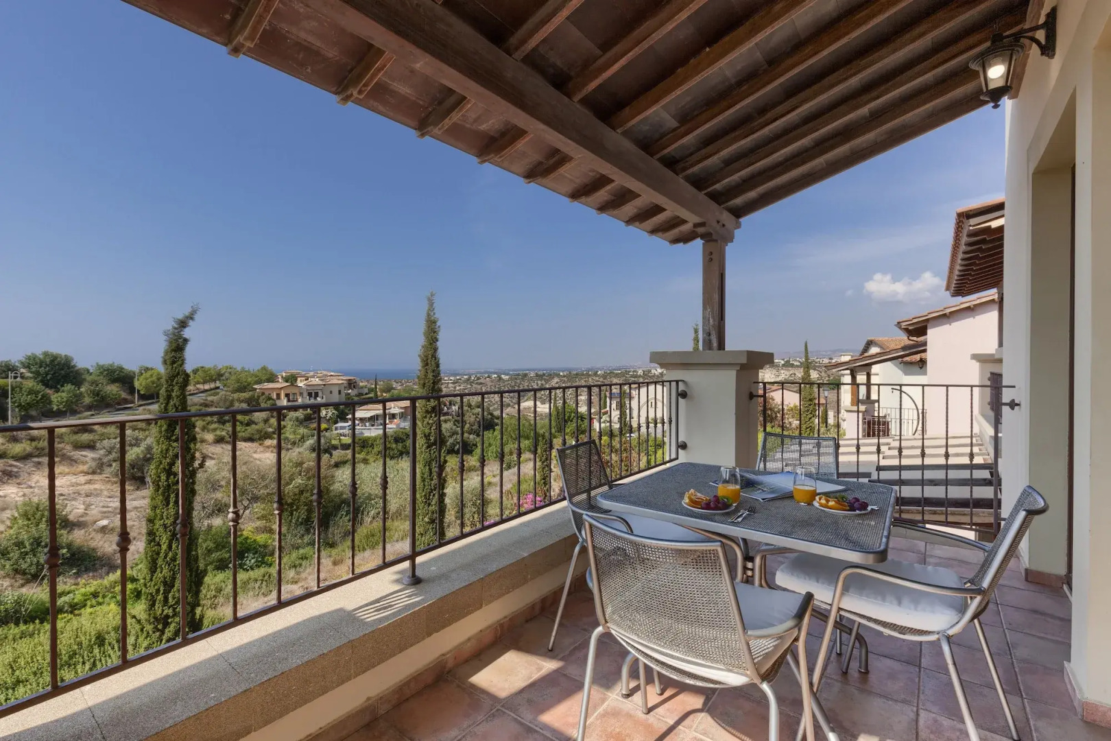 Aphrodite Hills Rentals – Apartments