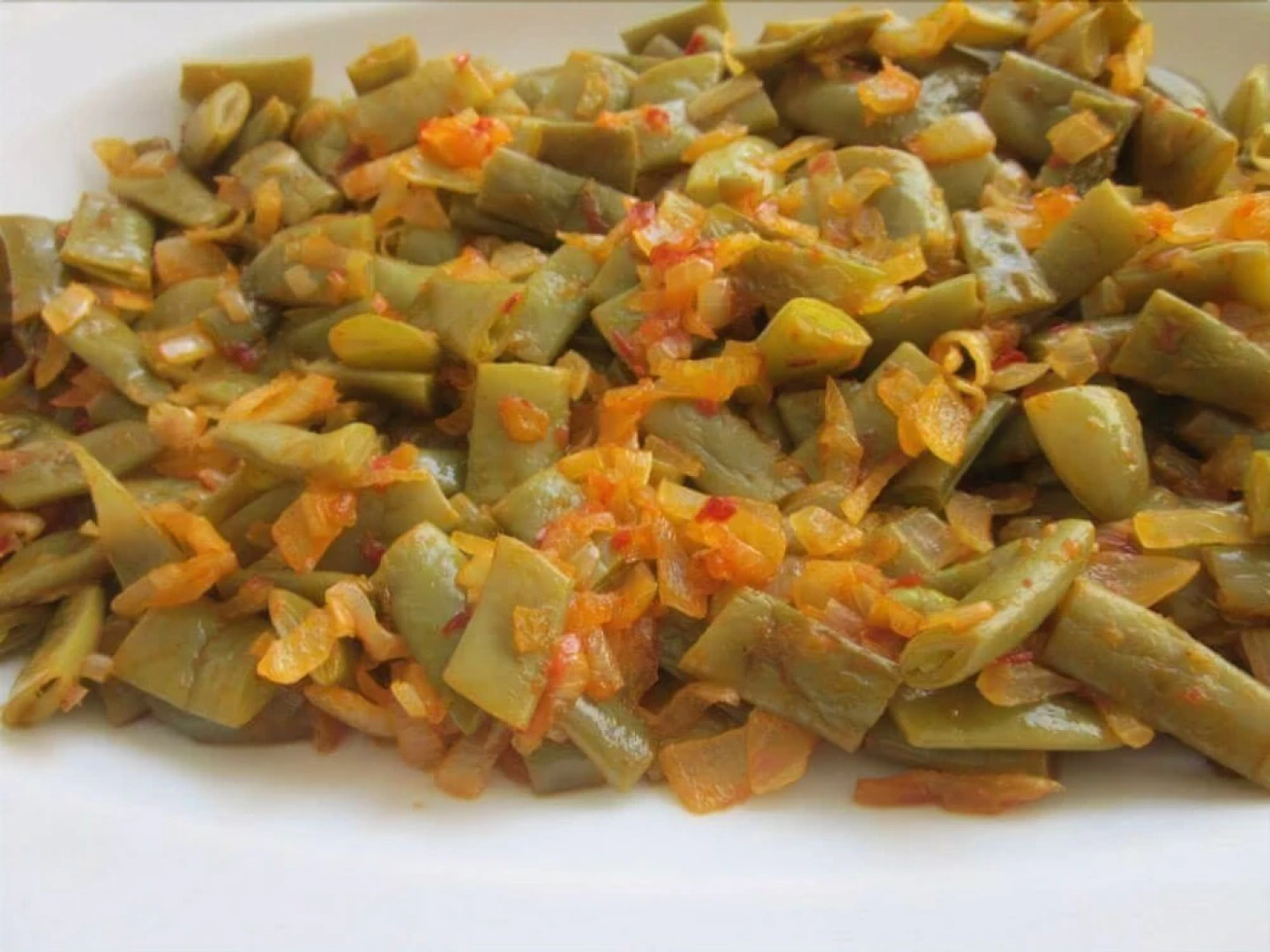 Meroli Ev Pansiyonu ve Yöresel Tatlar