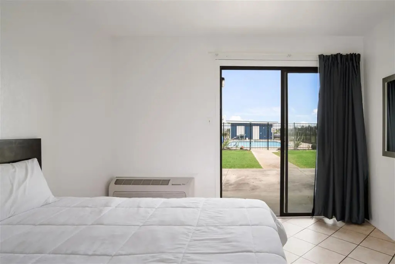 Rodeway Inn at Somers Cove Marina