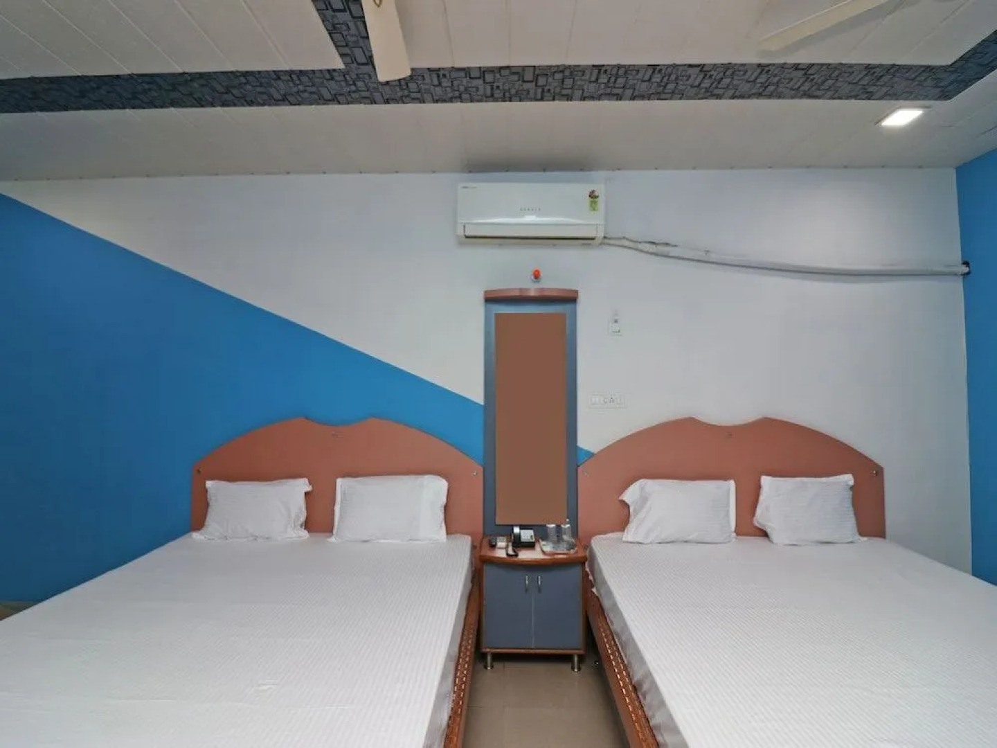 Oyo 42729 Hotel Kavin'S Inn