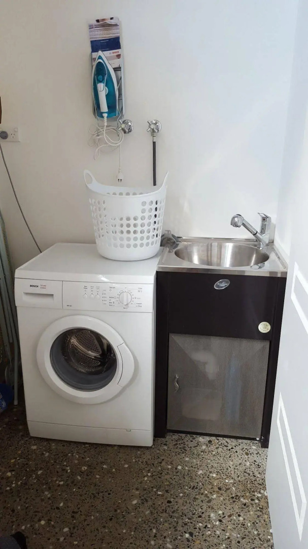 By the Beach B&B and Apartments